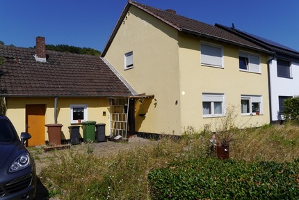 1-2 Fam. DHH + 876m² Grdst., 141m² Wfl., Grg., W-Garten u.Anbauten - Rommerskirchen Gill
