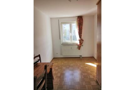 1 WG Zimmer für einen Studenten in Regensburg West für 530 Euro