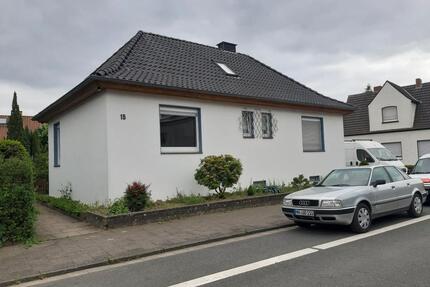 Einfamilienhaus mit schönem Garten und Garage im Dorenkamp - Rheine