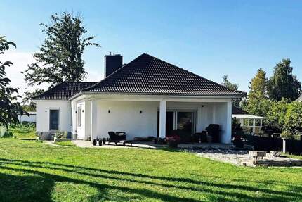 Kernsaniertes Einfamilienhaus mit Weitblick und modernster Energietechnik! - Wehrheim