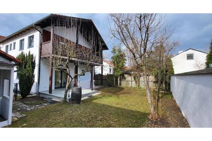 Gepflegte DHH mit Garten und 5-Zimmern in Geretsried-Gartenberg