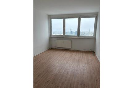 Exklusiver Einzugsbonus: mietfreie Zeit oder Gutschein sichern! - 0909 - - Neubrandenburg