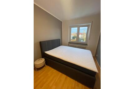 Sofort einziehen! 3 Zimmer-Wohnung mit neuwertigen Möbeln - Bruchköbel