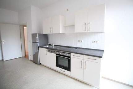 2-Raum-Wohnung mit Einbauküche und Balkon - Chemnitz Hilbersdorf