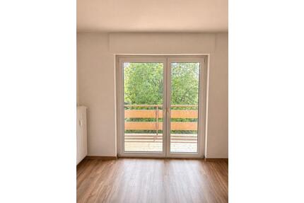 2 ZimmerKücheBad Wohnung Ruhbank - Pirmasens Niedersimten