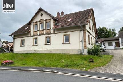 solides Sandsteinhaus mit zusätzlichem Baugrundstück - Kulmbach Mangersreuth