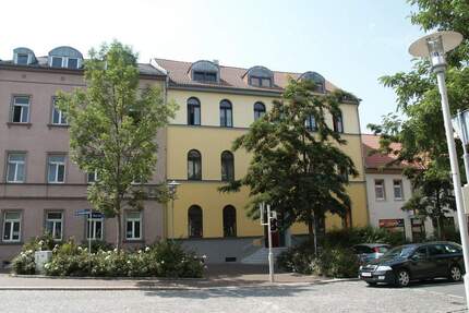 Ab 1.3.26! Schöne 2-Raumwohnung mit Balkon im Zwickauer Zentrum!