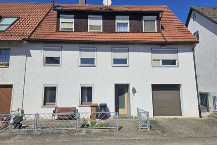 Haus zum Kaufen in Heidenheim 195.000,00 € 170 m²