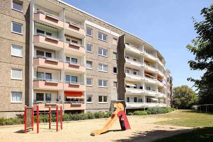 Wohnung zum Mieten in Neubrandenburg 250,00 € 49.61 m²