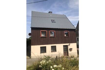 Landidylle trifft auf Zukunftspotenzial - Einfamilienhaus in Großrückerswalde