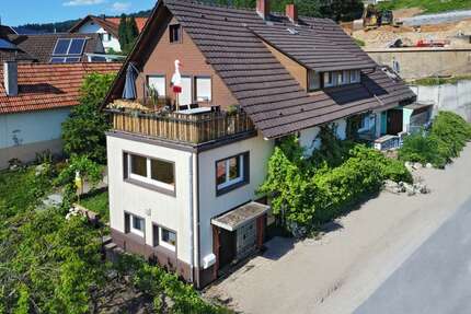Haus zum Kaufen in Oberkirch 416.000,00 € 201 m²