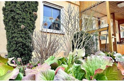 Reihenendhaus mit Doppelhaus Charakter in begehrter Wohnlage… - Ansbach