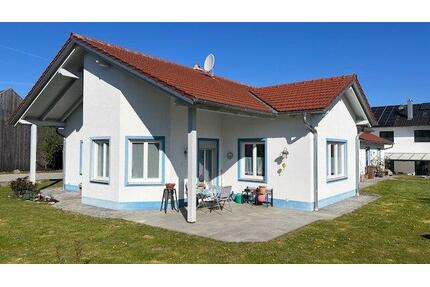freistehender Bungalow mit DoppelgarageGarten provisionsfrei - Buchhofen