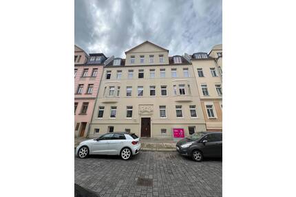 Charmante DG - Wohnung mit EBK und Balkon zu vermieten! - Halle (Saale) Lutherplatz