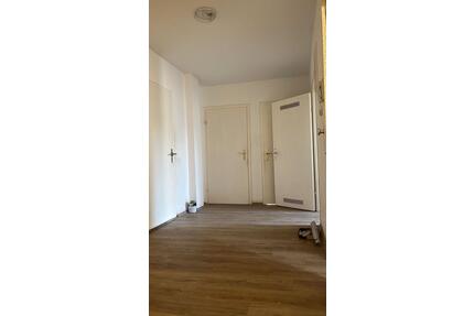 Schöne 5 Zimmer Wohnung in Hameln