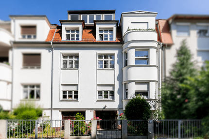 Haus zum Kaufen in Leipzig 1.750.000,00 € 390.61 m²
