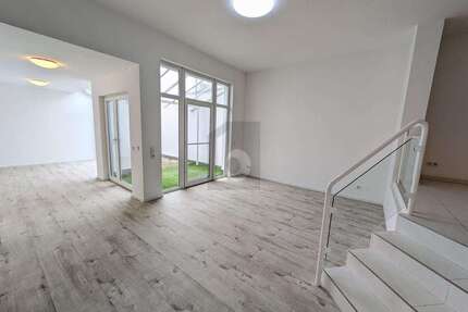 Haus zum Kaufen in Wiesbaden 719.000,00 € 135 m²