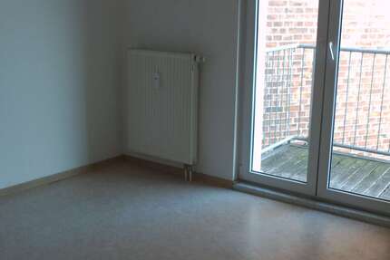 Wohnung zum Mieten in Burg 384,00 € 64 m²