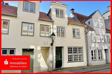 Altstadthaus mit 5 Zimmern und Dachterrasse - Lübeck Innenstadt
