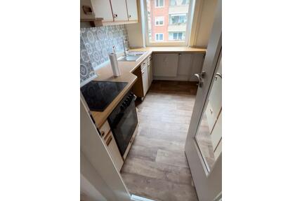 Uni Nähe 3-Zimmer Wohnung - 240.000,00&nbsp;EUR Kaufpreis, ca.&nbsp; 63,00&nbsp;m&sup2; in Lüneburg (PLZ: 21335)