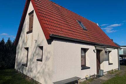 Kleines Einfamilienhaus in Rostock Brinkmannsdorf Neu Roggentin
