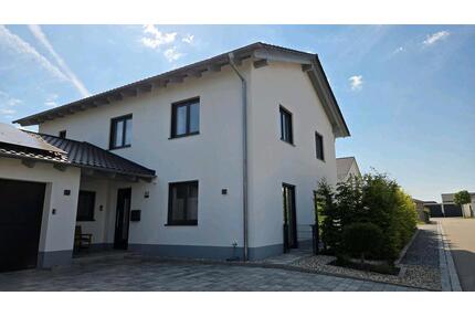 Einfamilienhaus Provisionsfrei - 600.000,00&nbsp;EUR Kaufpreis, ca.&nbsp; 179,00&nbsp;m&sup2; in Buchhofen (PLZ: 94533)