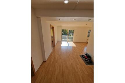 4 Zimmer Wohnung in Leiberg - 685,00&nbsp;EUR Kaltmiete, ca.&nbsp; 96,00&nbsp;m&sup2; in Bad Wünnenberg (PLZ: 33181)