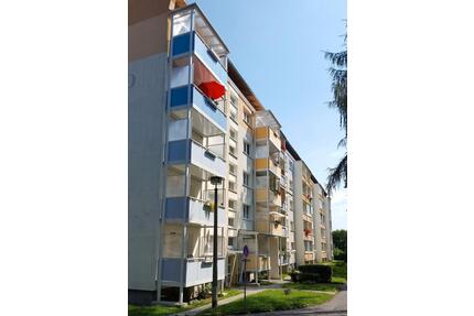 Direkt einziehen! bezugsfertige 4-R.-WE m. Balkon in Zittau!