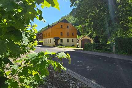Haus zum Kaufen in Tharandt 210.000,00 € 192 m²