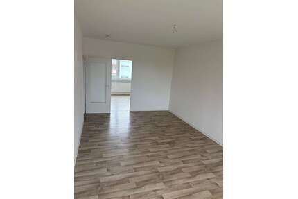 Wohnung zum Mieten in Neubrandenburg 405,00 € 59.4 m²