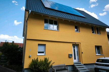 Charmantes großes freistehendes Einfamilienhaus 1000m² Grundstück - Tauberbischofsheim