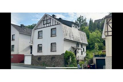 3ZKB mit Garten Leimbachstr - 590,00&nbsp;EUR Kaltmiete, ca.&nbsp; 58,00&nbsp;m&sup2; in Siegen (PLZ: 57074) Kaan-Marienborn