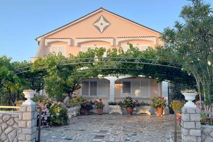 Ferienwohnungen Insel Krk – Stadt Krk | Villa Mare ★★★★ - Stuttgart Stuttgart-Nord