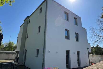 Wohnung zum Kaufen in Wolfsburg 396.800,00 € 103.72 m²