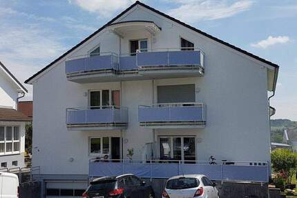 RESERVIERT! Inflationsschutz Betongold: MFH mit 10 Wohneinheiten in begehrter Lage von Niederhadamar