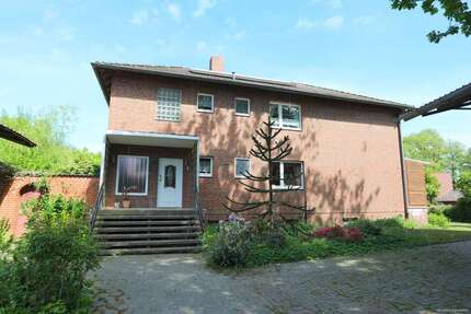 Haus zum Kaufen in Wasbüttel 550.000,00 € 269.7 m²