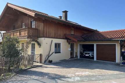 Wohnung zum Kaufen in Grabenstätt 560.000,00 € 104 m²