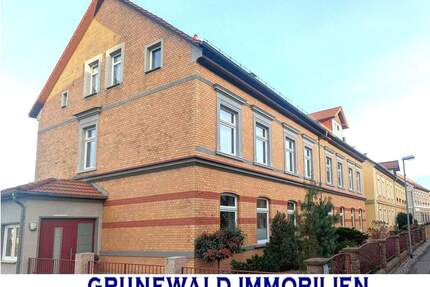 Hochwertiges, modernes Mehrfamilienhaus in ruhiger, zentraler Lage von Eisenberg.