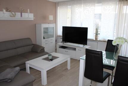 Helle, freundliche 3‑Zimmer Wohnung im 2. OG mit Balkon in Büsum