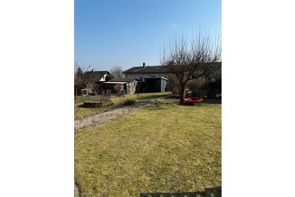 Pachtgarten abzugeben - 1.800,00&nbsp;EUR Kaltmiete, ca.&nbsp; 0,00&nbsp;m&sup2; in Pößneck (PLZ: 07381)