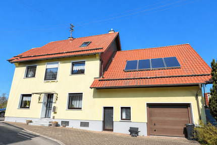 Einziehen und wohlfühlen - gepflegte Liegenschaft mit Charme und viel Platz - Berschweiler bei Baumholder