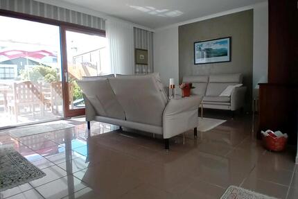 Maxdorf, TOP-Reihenendhaus, Garage, sehr gute Lage