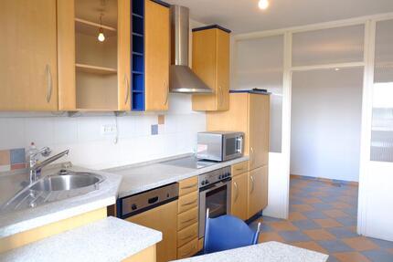 TOP 2,5-Zimmerwohnung mit Balkon und ca 75qm Wohnfläche - Nürnberg Erlenstegen