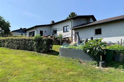 Einfamilienhaus auf großzügigem Grundstück und vielseitigen Nutzungsmöglichkeiten - Lützkampen