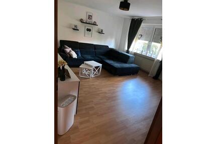 Mietwohnung 110 m2 mit überdachter Terrasse, 2 PKW Stellplätze - Papenburg