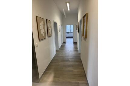BüroPraxis Räume zentrale Gegend 2.te Etage - Hamm Daberg