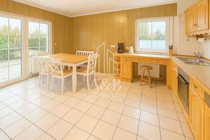 Haus zum Kaufen in Niederdorfelden 795.000,00 € 196 m²