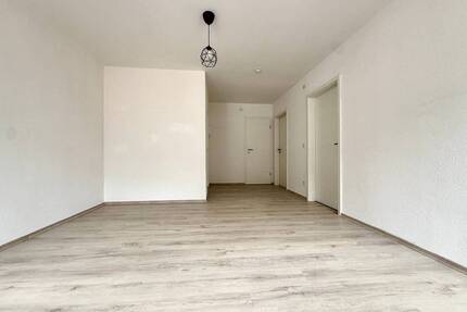 Modern sanierte 2-ZKB mit Einbauküche in Ottweiler - sofort bezugsfrei