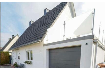 Freistehendes Einfamilienhaus - 330.000,00&nbsp;EUR Kaufpreis, ca.&nbsp; 170,00&nbsp;m&sup2; in Bruchmühlbach-Miesau (PLZ: 66892)