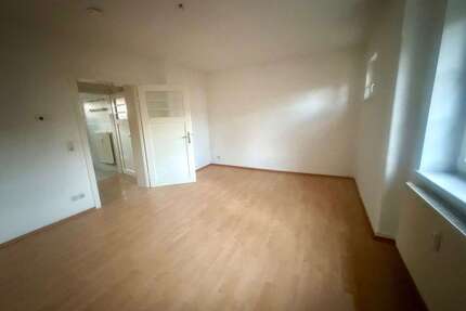 Wohnung zum Mieten in Plauen 320,00 € 66 m²